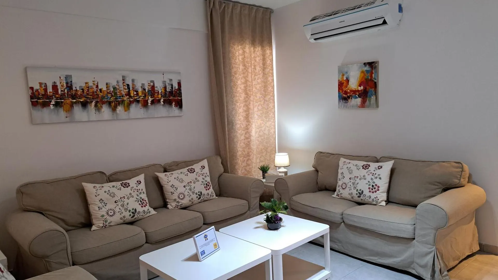 Albert'S Apartment St Lazarus 402 B - First Floor Larnaca