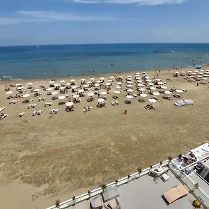 Apartament Serenity On Makenzy, Larnaca